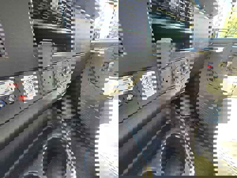 Used 2018 GMC Savana 3500 Extended w/ Driver Convenience Package image 16