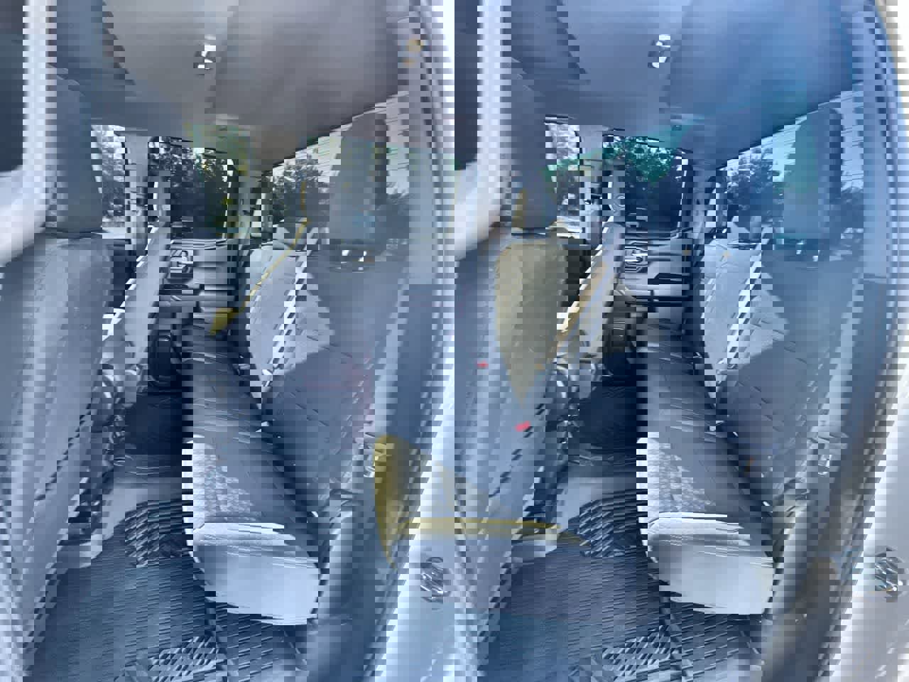 Used 2025 Chevrolet Silverado 1500 Custom image 23