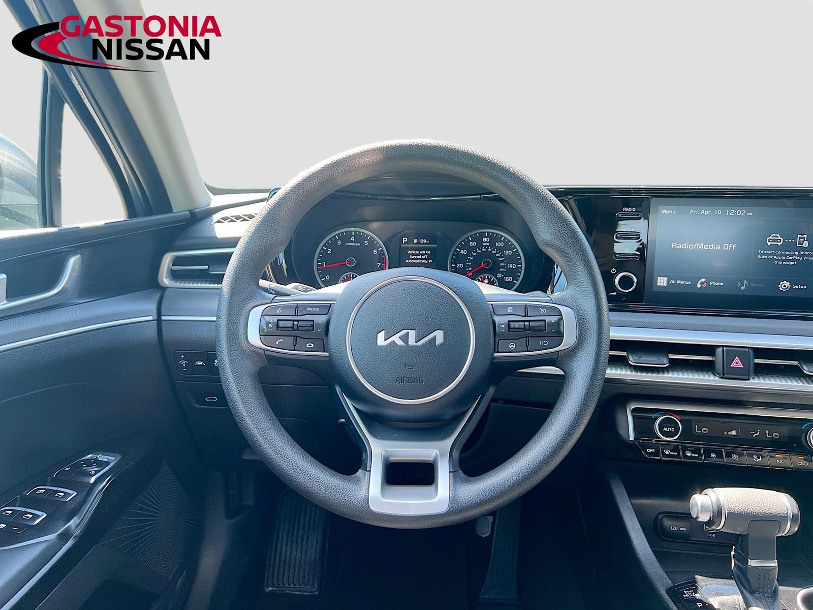 Used 2023 Kia K5 LXS image 29