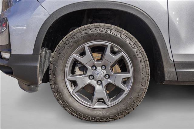 Certified 2024 Honda Passport TrailSport image 9