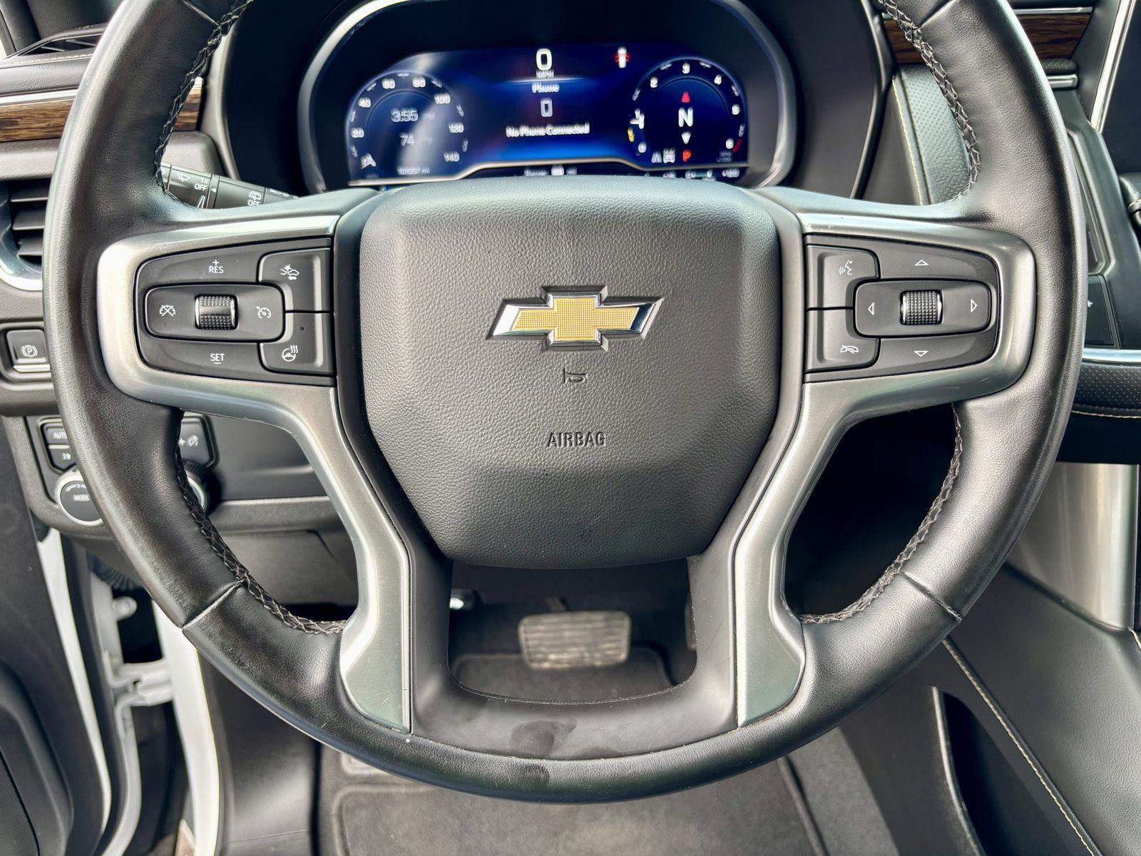 Used 2023 Chevrolet Suburban Premier image 40