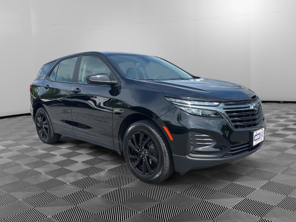Used 2024 Chevrolet Equinox LS w/ Midnight Edition FWD image 2