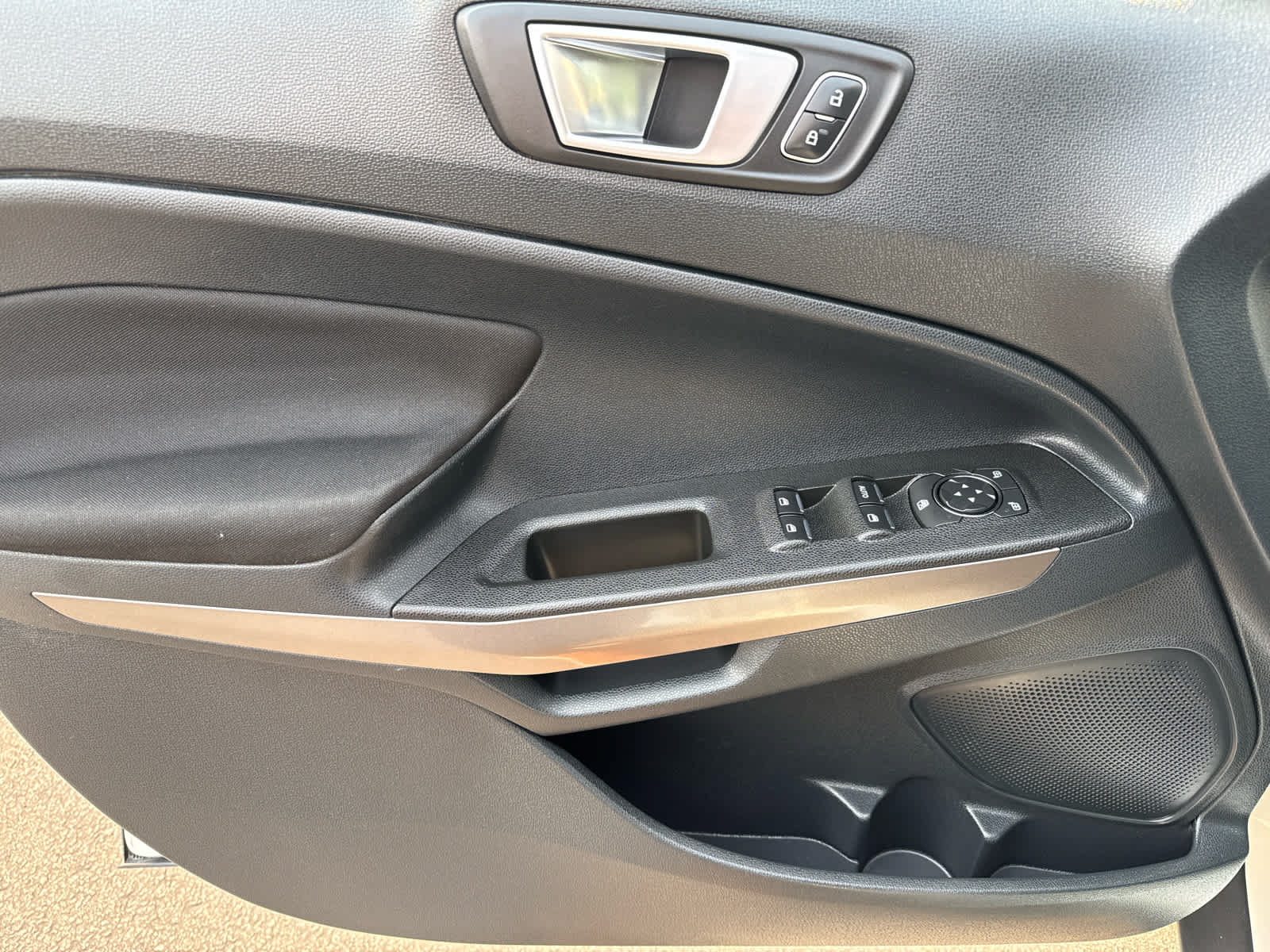 Used 2019 Ford EcoSport SE FWD image 10
