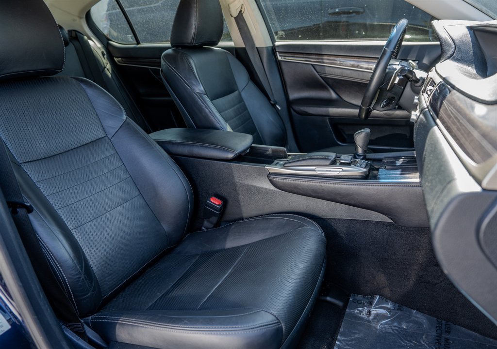 Used 2016 Lexus GS 350 RWD image 31