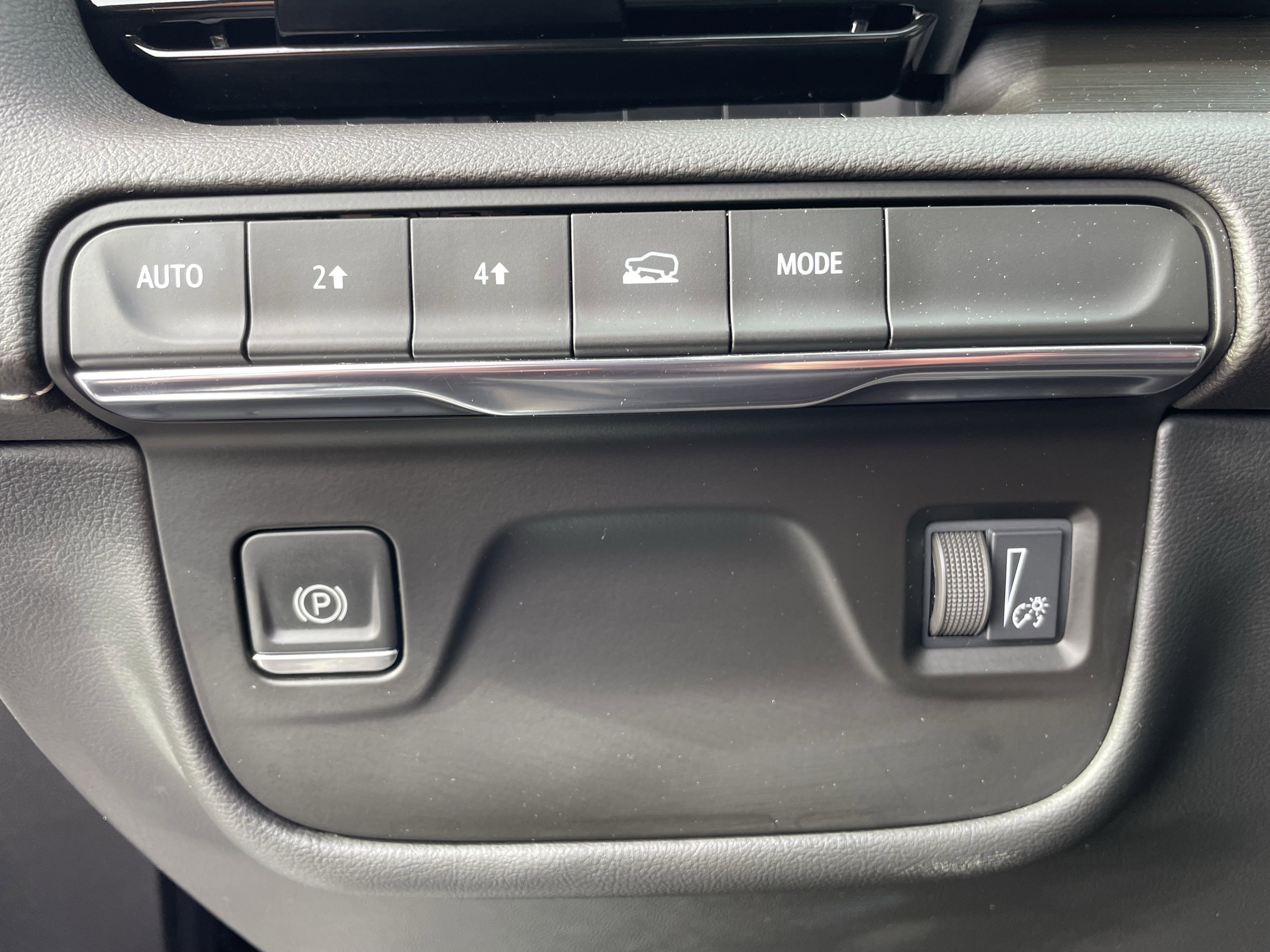 Used 2023 Cadillac Escalade Premium Luxury image 44