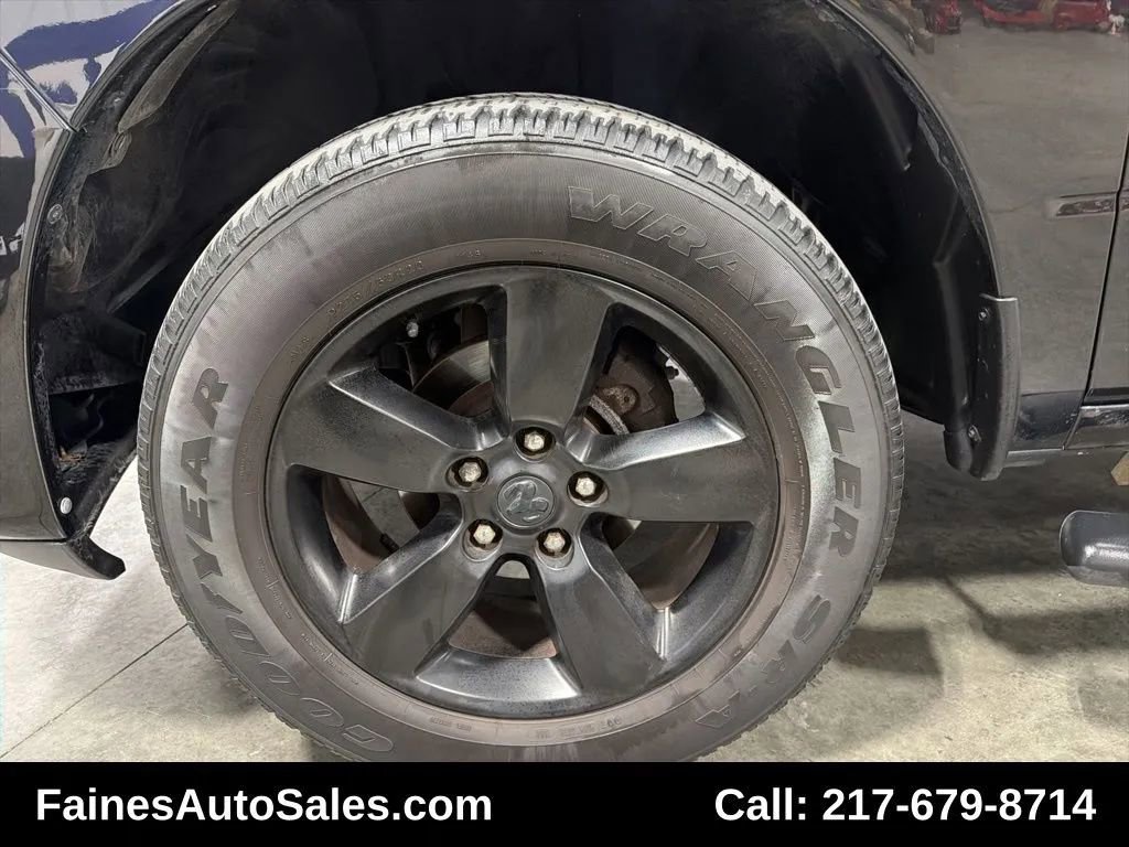 Used 2018 RAM 1500 Express w/ Black Ram 1500 Express Group image 26