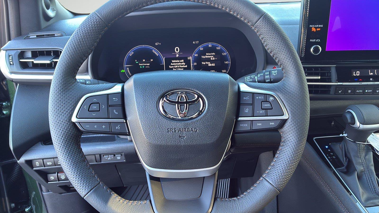 New 2026 Toyota Sienna Platinum AWD/4WD image 10