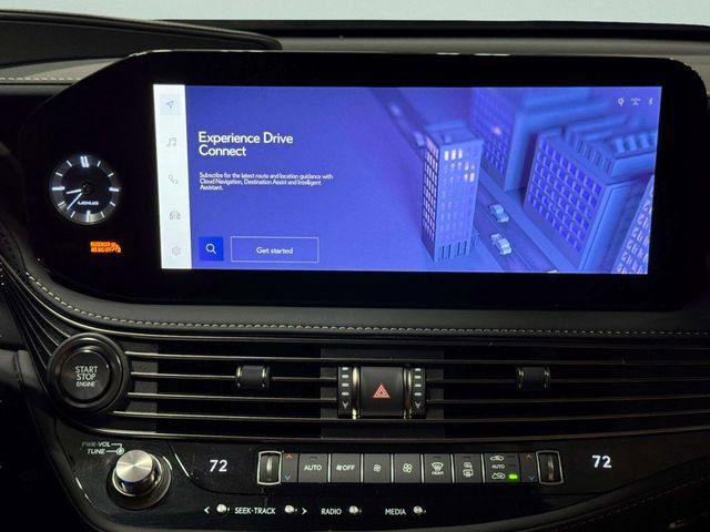 Used 2024 Lexus LS 500 AWD w/ Interior Upgrade Package image 15