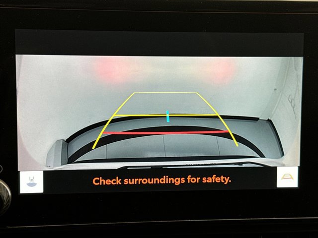 Used 2024 Toyota RAV4 LE image 15