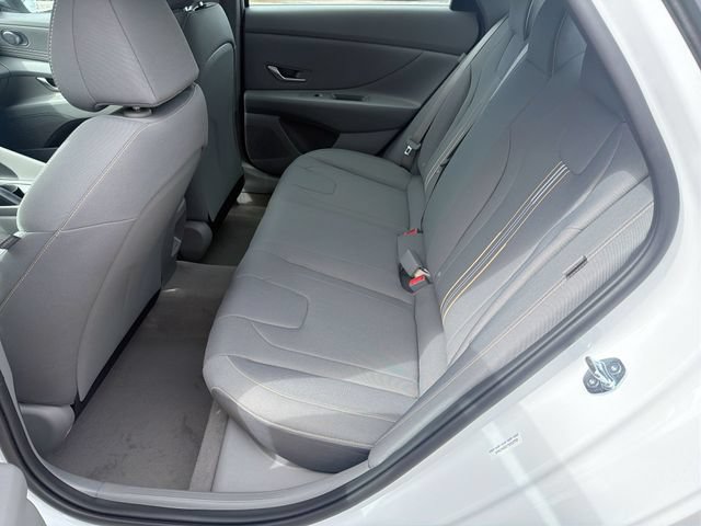 New 2026 Hyundai Elantra Sport FWD image 25