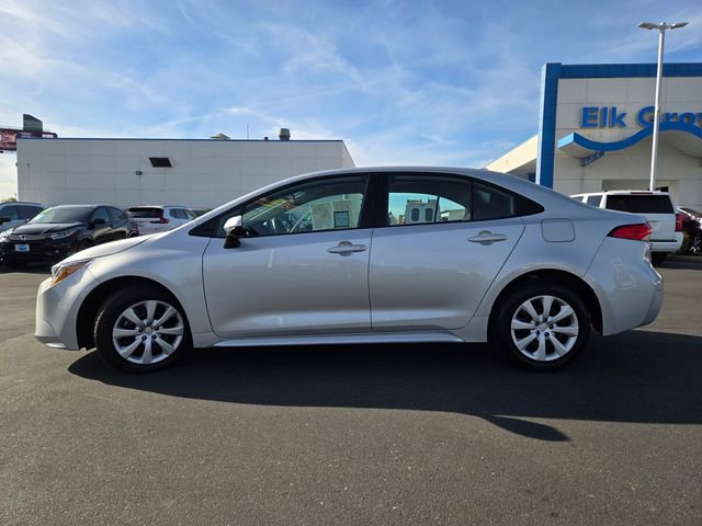 Used 2024 Toyota Corolla LE FWD image 7