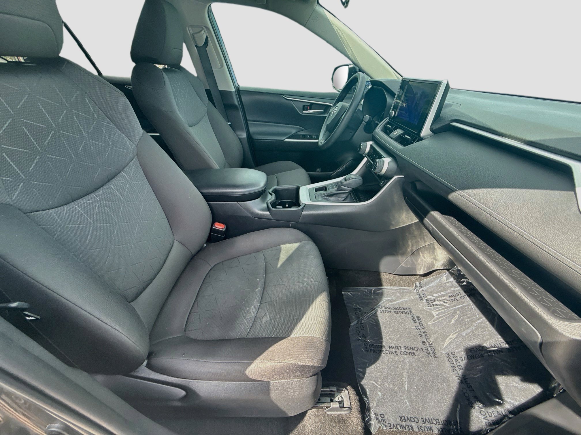 Used 2023 Toyota RAV4 XLE AWD/4WD image 31