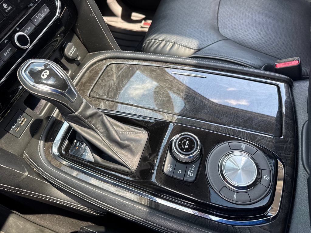 Used 2020 INFINITI QX80 Luxe w/ Proassist Package RWD image 21