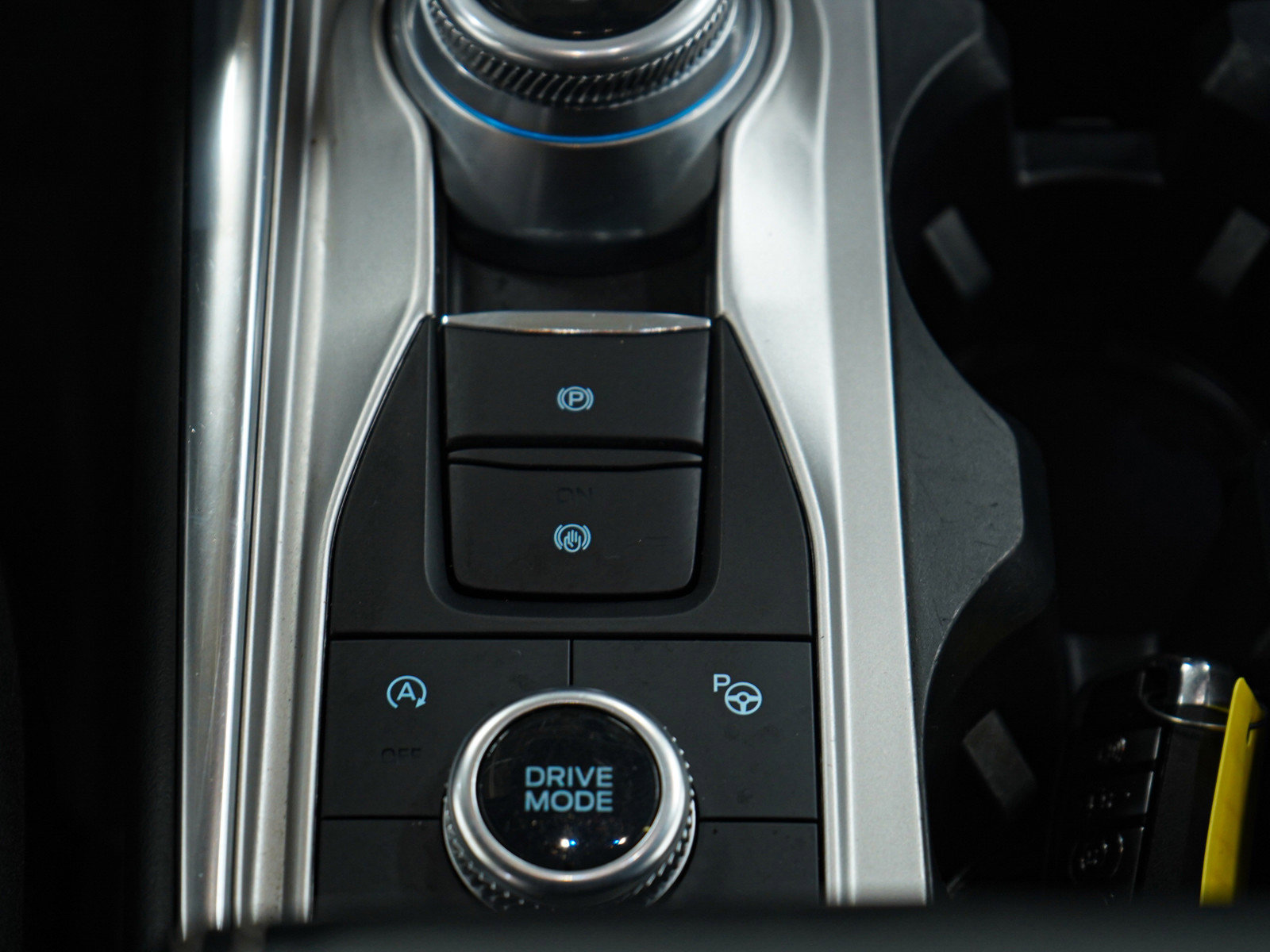 Used 2020 Ford Explorer ST image 24