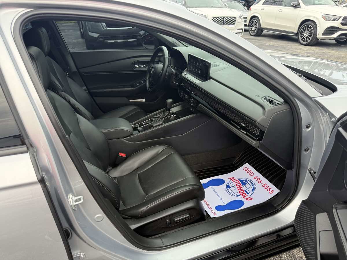 Used 2024 Honda Accord Sport image 13