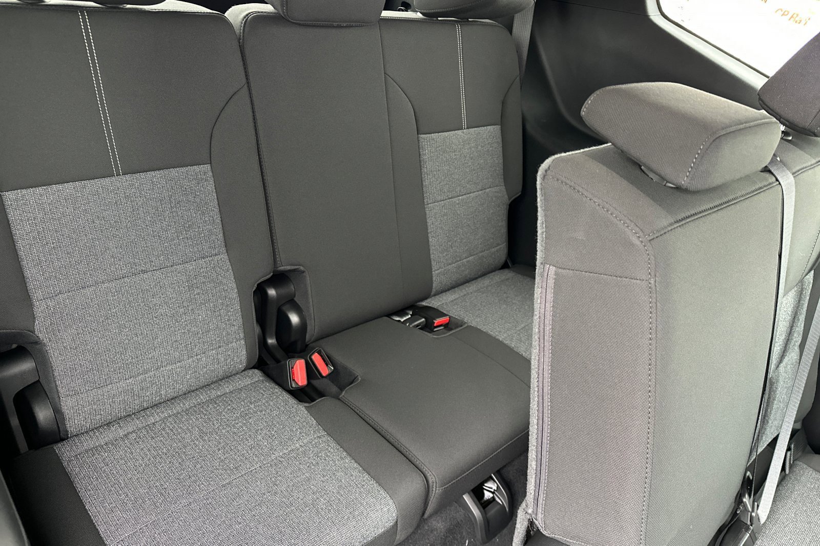 New 2025 GMC Acadia Elevation image 14