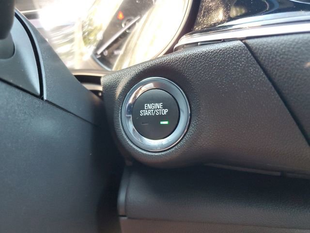 Used 2019 Buick Regal Avenir w/ Driver Confidence Package II FWD image 24