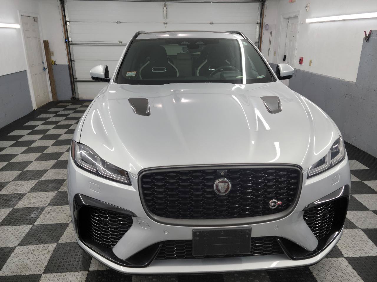 Used 2021 Jaguar F-PACE SVR AWD/4WD image 7
