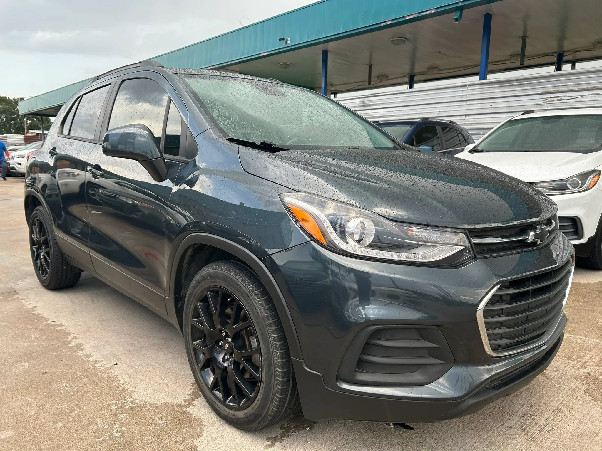 Used 2021 Chevrolet Trax LT w/ Sport Edition FWD image 7