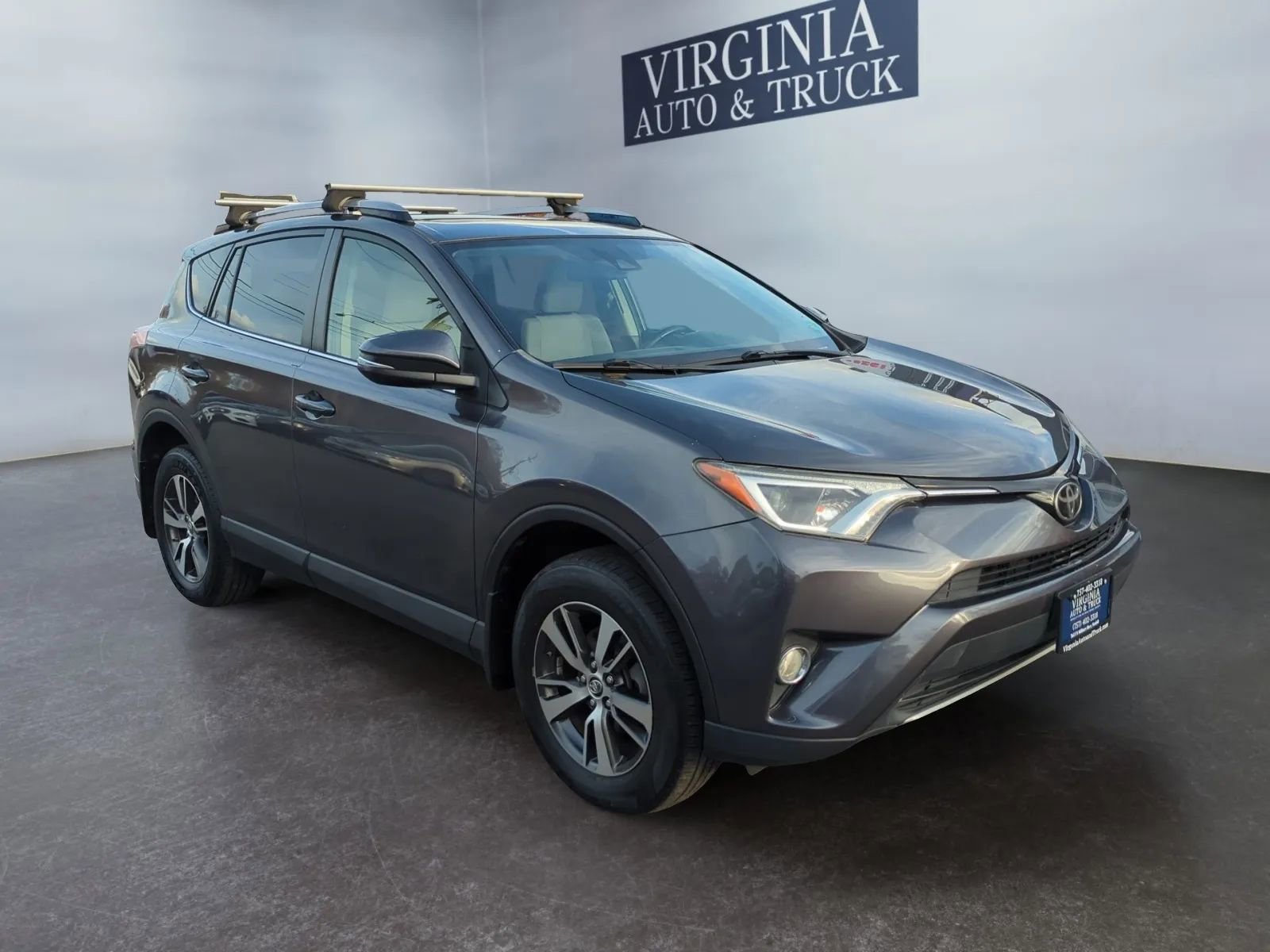 Used 2017 Toyota RAV4 XLE w/ All Weather Liner Package image 5