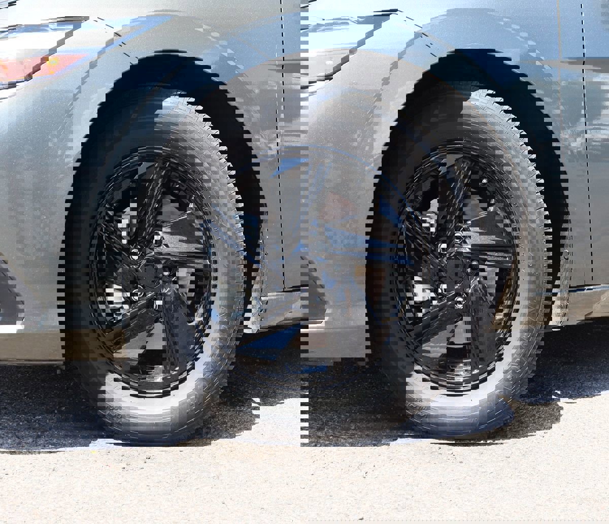 Used 2024 Hyundai Elantra SE image 5