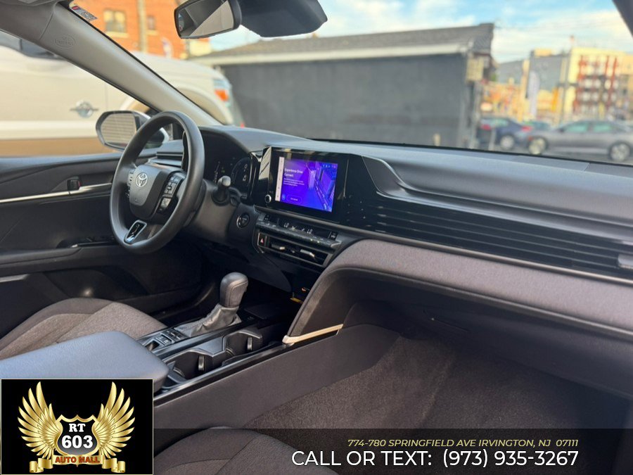 Used 2025 Toyota Camry LE FWD image 15