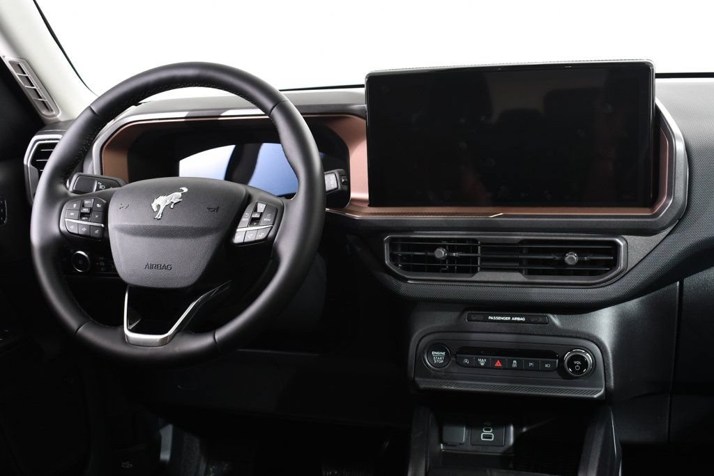 New 2025 Ford Bronco Sport Outer Banks w/ Outer Banks Tech Package+ AWD/4WD image 8