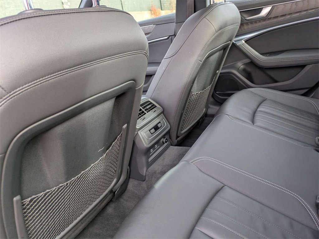 Used 2021 Audi A6 Premium Plus w/ Premium Plus Package image 27