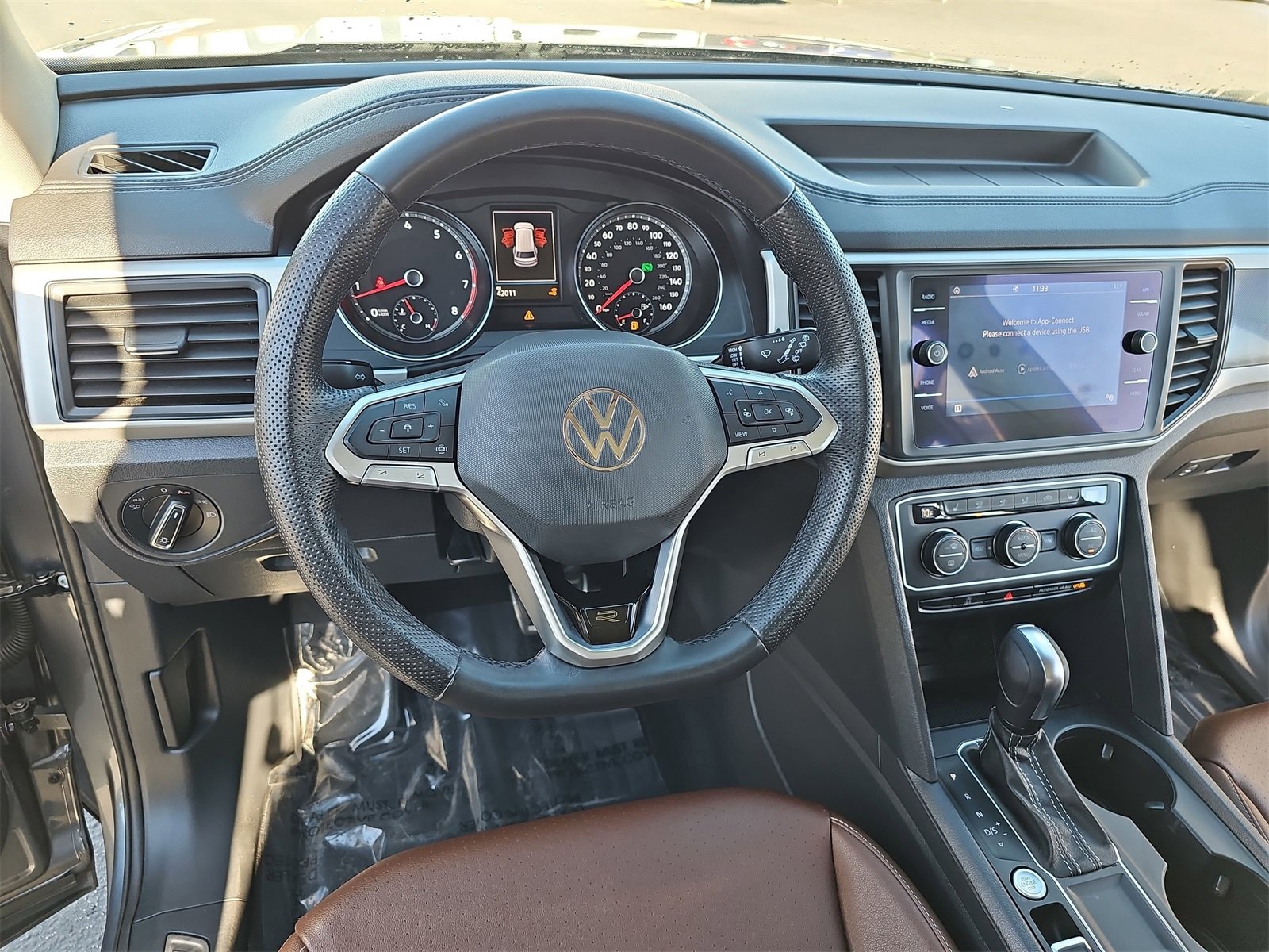 Used 2021 Volkswagen Atlas SE w/ Panoramic Sunroof Package image 18