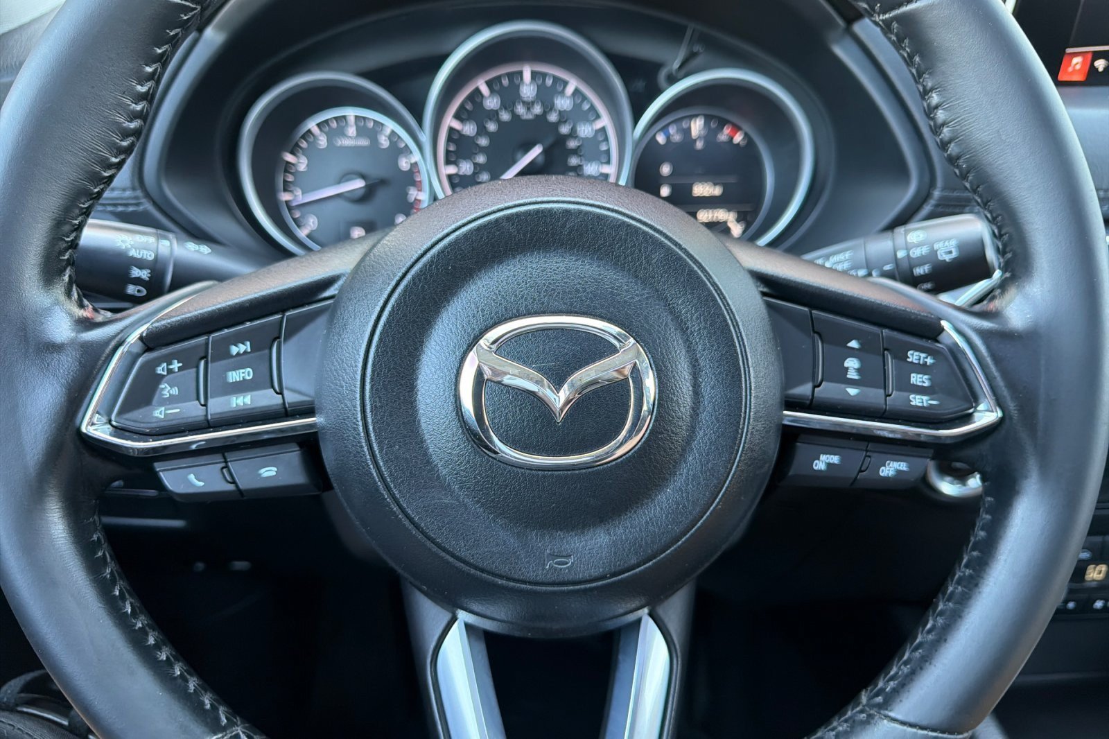 Used 2018 MAZDA CX-5 Touring w/ Preferred Equipment Package AWD/4WD image 22