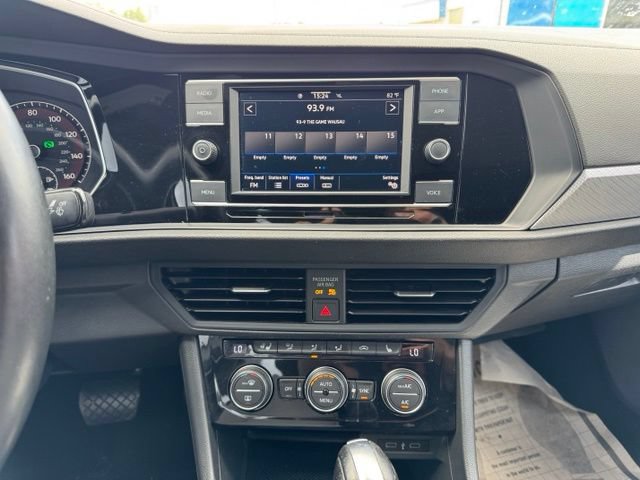 Used 2021 Volkswagen Jetta R-Line FWD image 19