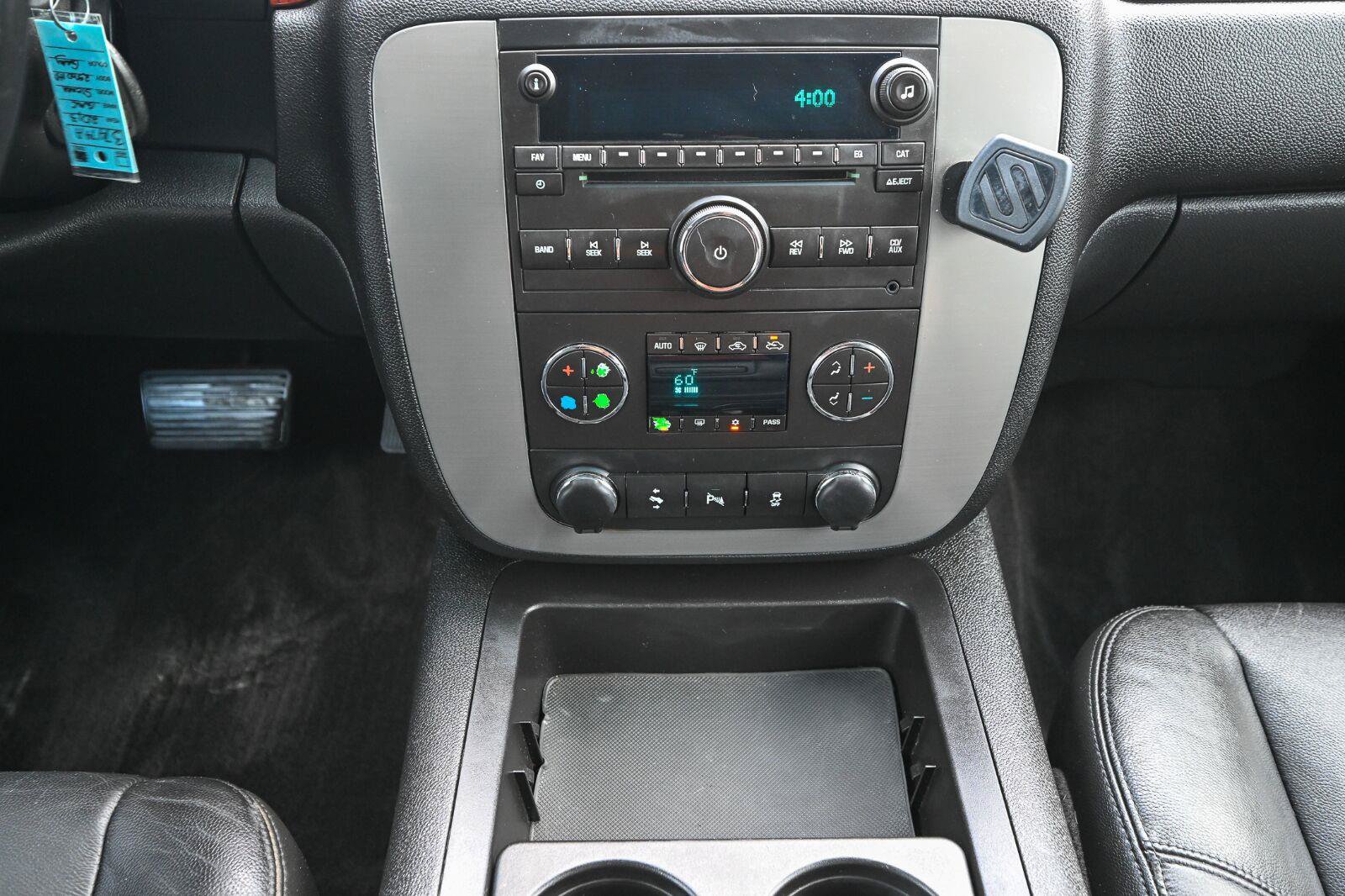Used 2013 GMC Sierra 2500 SLT w/ SLT Convenience Package AWD/4WD image 33