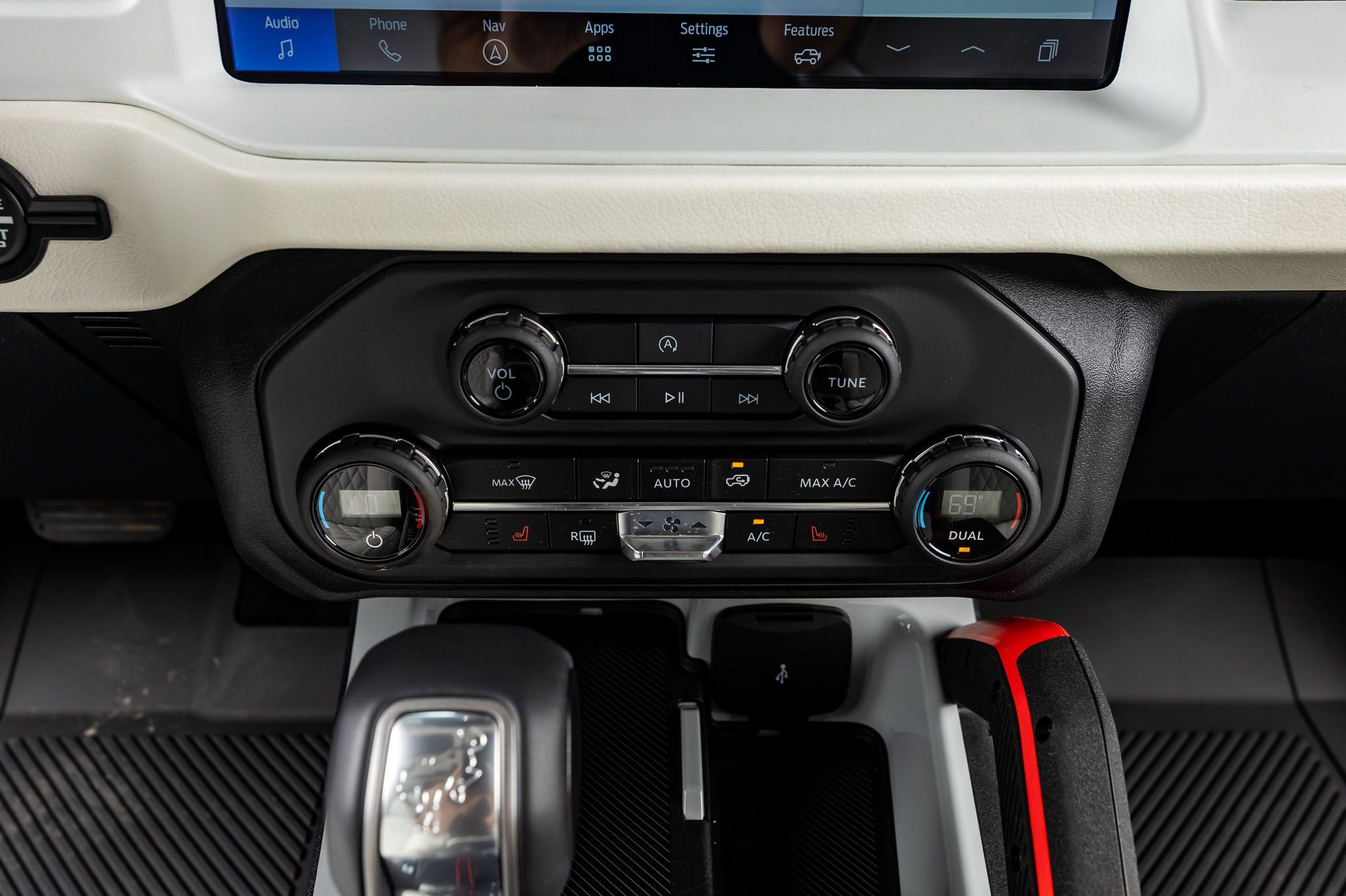 Used 2026 Ford Bronco Heritage Edition AWD/4WD image 26
