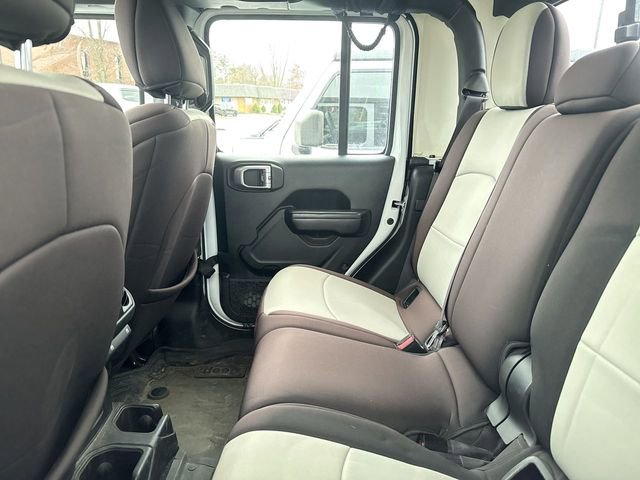 Used 2020 Jeep Gladiator Sport w/ Quick Order Package 24S image 11