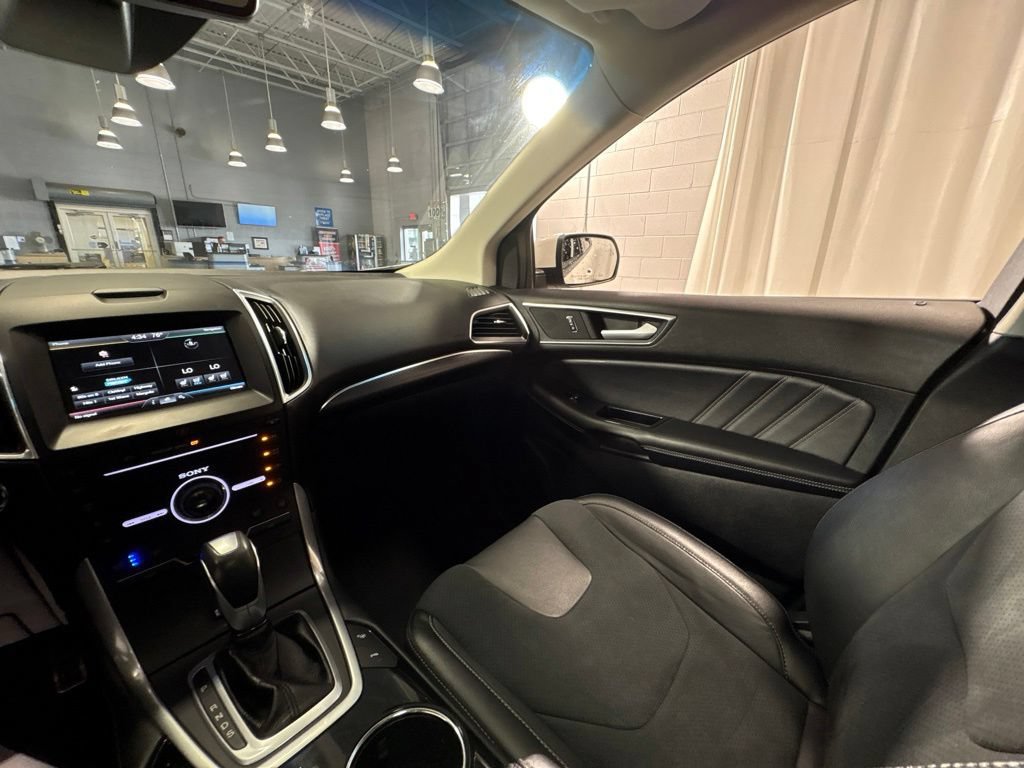 Used 2015 Ford Edge Sport w/ Equipment Group 401A AWD/4WD image 26
