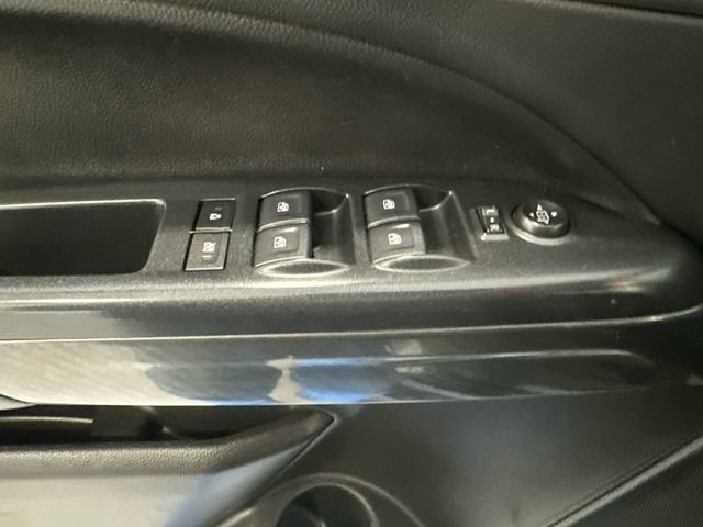 Used 2022 GMC Canyon AT4 image 29