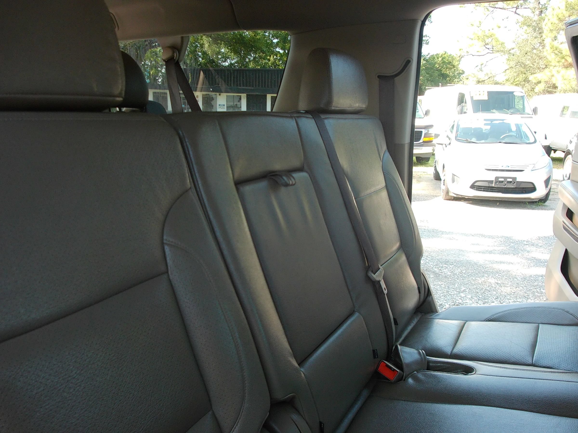 Used 2018 GMC Yukon XL SLE RWD image 32