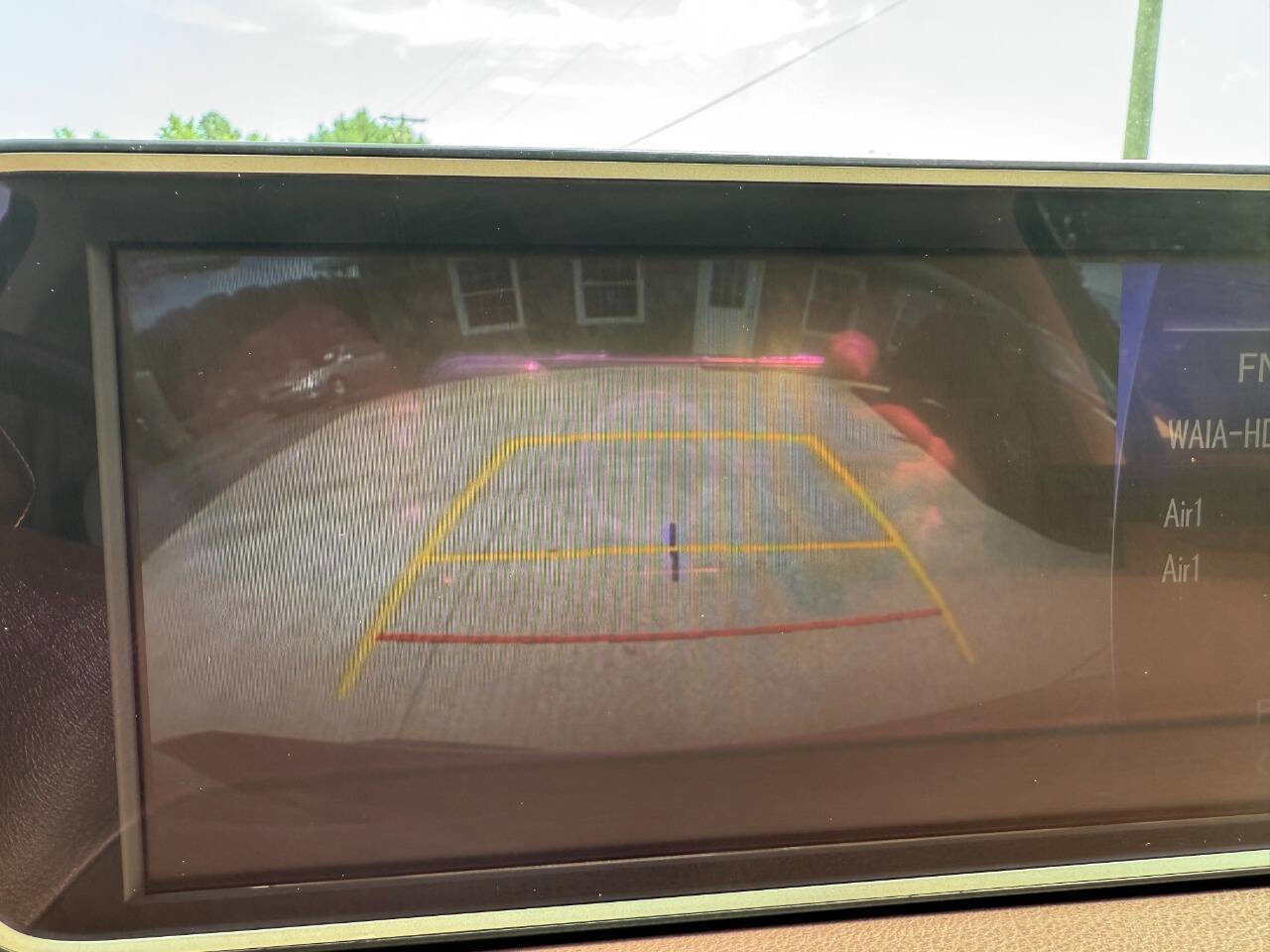 Used 2017 Lexus RX 450h AWD image 26