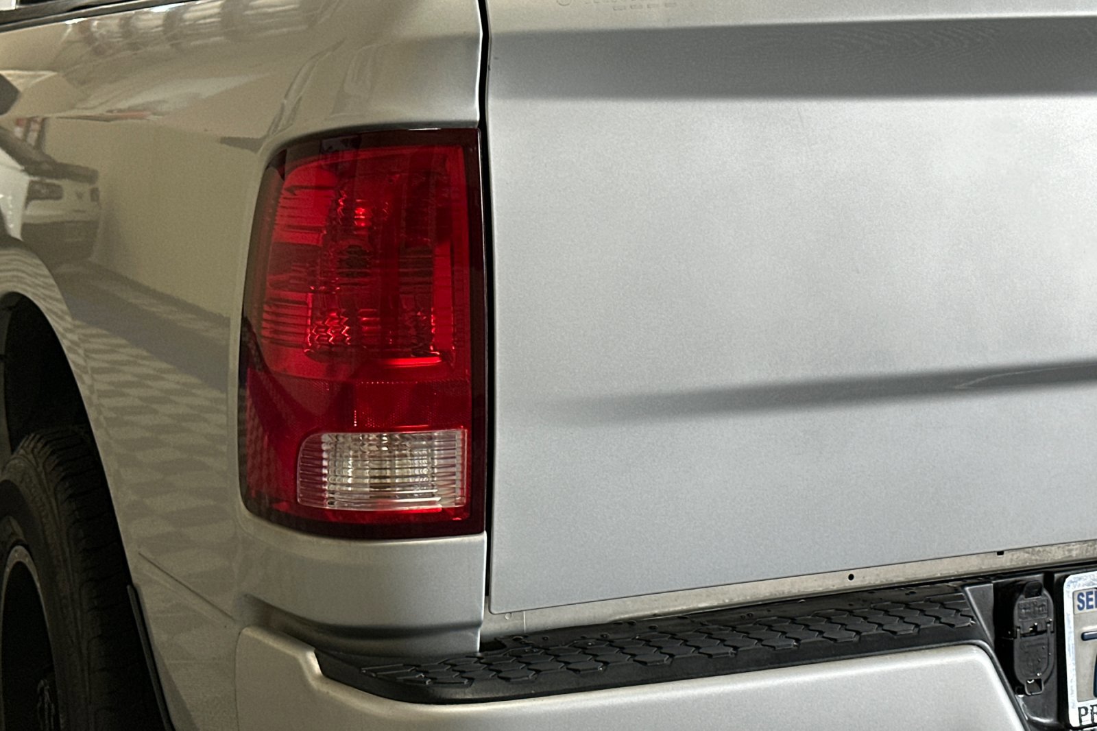 Used 2017 RAM 1500 Express image 40