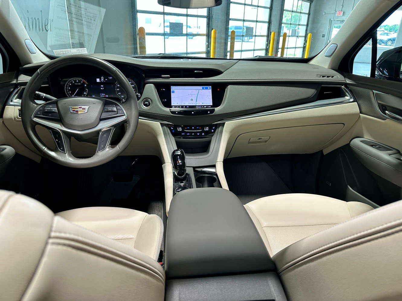 Used 2021 Cadillac XT5 Premium Luxury AWD/4WD image 5