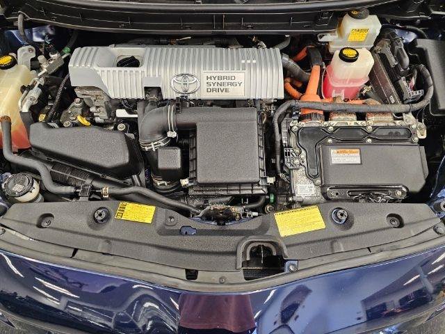 Used 2014 Toyota Prius Three FWD image 37