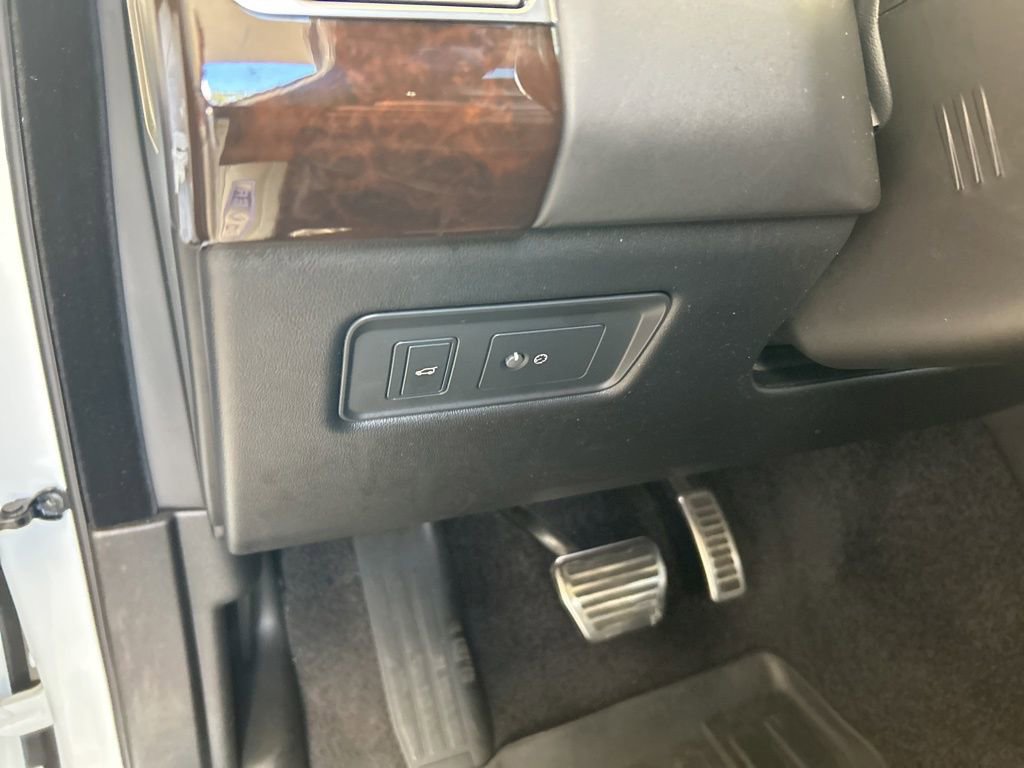 Used 2022 Land Rover Range Rover Westminster Edition image 51
