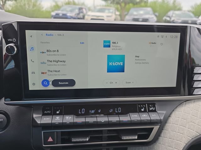 Used 2026 Toyota Camry XLE image 20