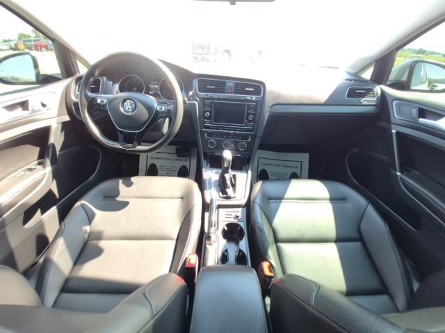 Used 2020 Volkswagen Golf 4-Door FWD image 19