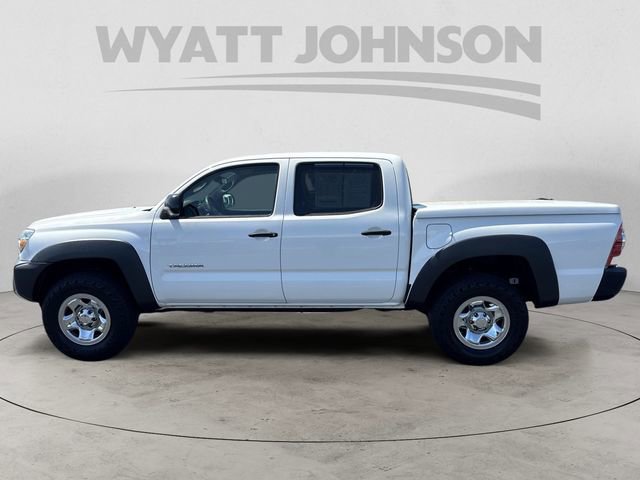 Used 2014 Toyota Tacoma PreRunner w/ Convenience Package RWD image 2