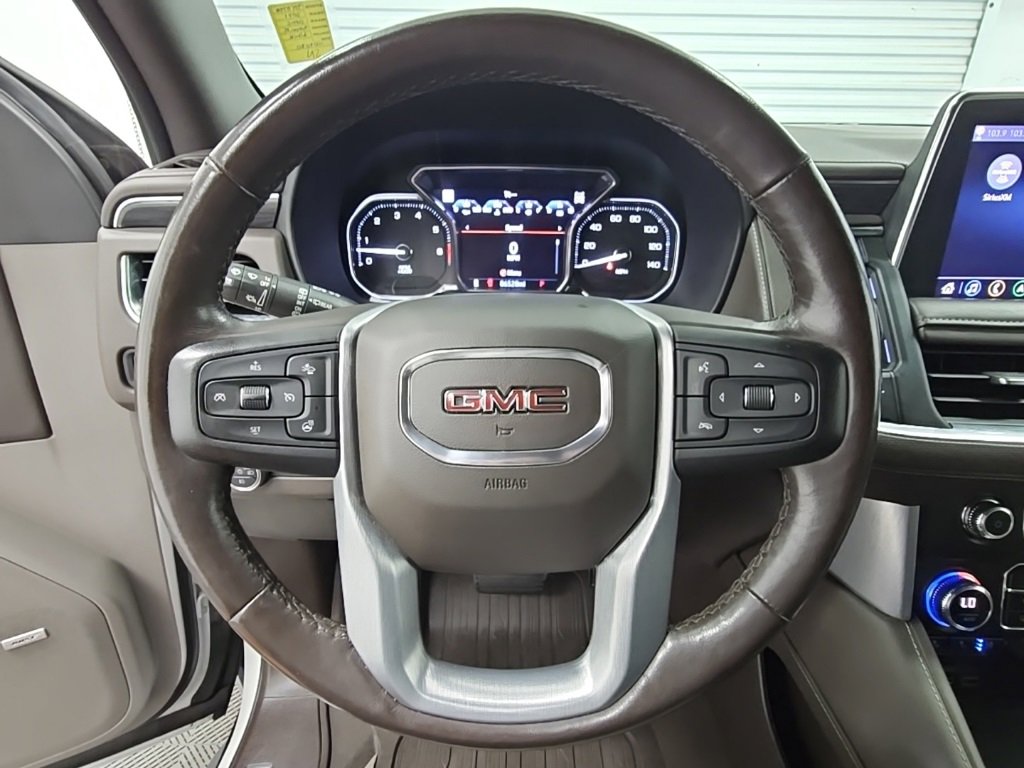 Used 2021 GMC Yukon XL SLT w/ SLT Premium Package image 27