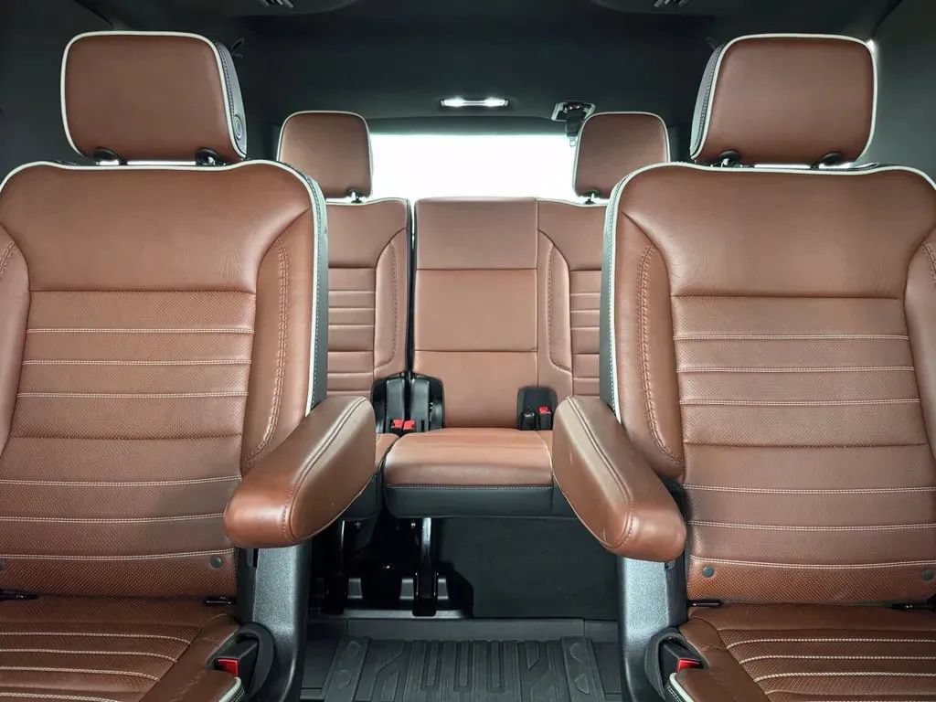 Used 2024 GMC Yukon Denali Ultimate AWD/4WD image 20