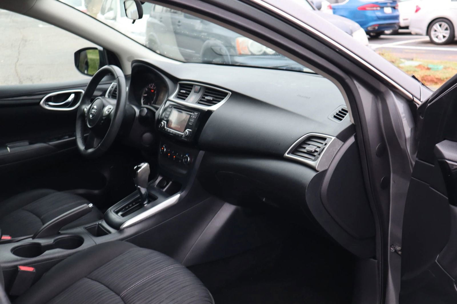 Used 2017 Nissan Sentra SV image 15