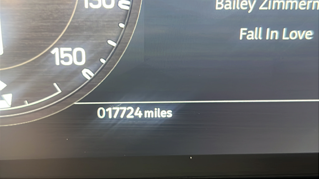 Used 2023 Land Rover Defender 90 V8 AWD/4WD image 29