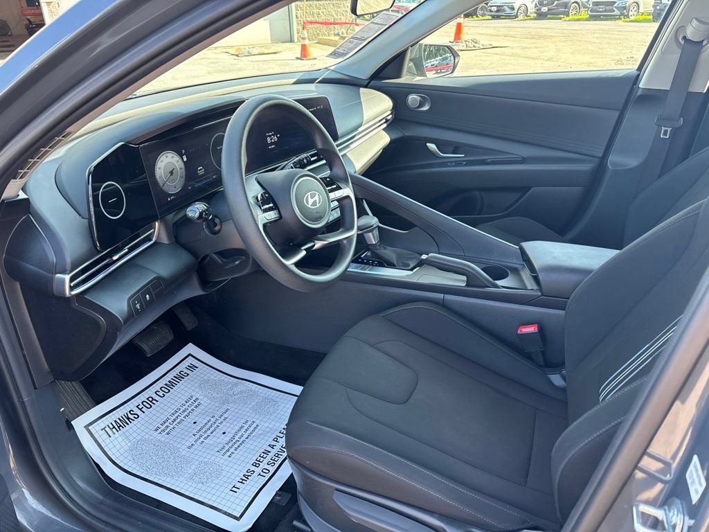 Certified 2024 Hyundai Elantra SEL FWD image 9